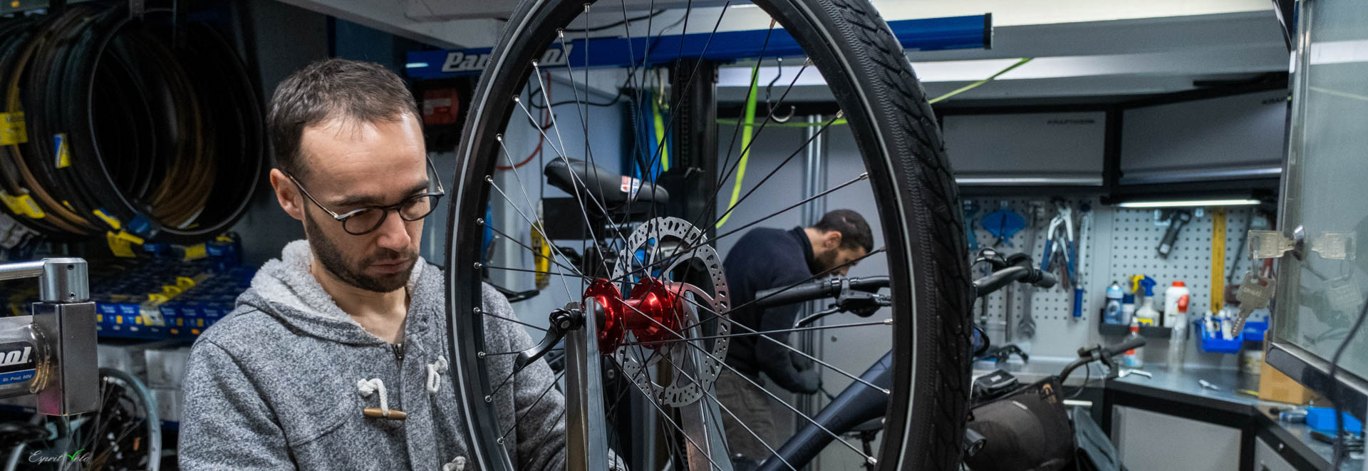 Esprit Velo Remplacement Roue Arrière