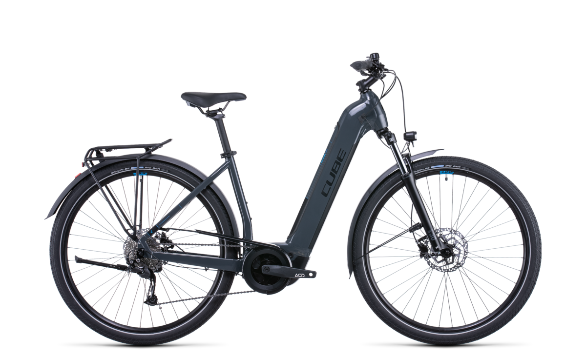 Cube touring Hybrid One 400 Easy entry Esprit vélo Paris 13 Cube touring Hybrid One 400 Easy entry Esprit vélo Paris 13